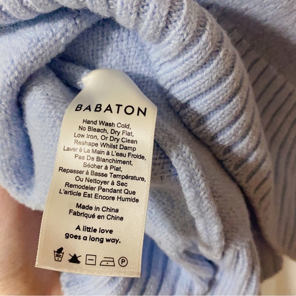 Aritzia 100% merino wool sweater - Picture 4 of 4